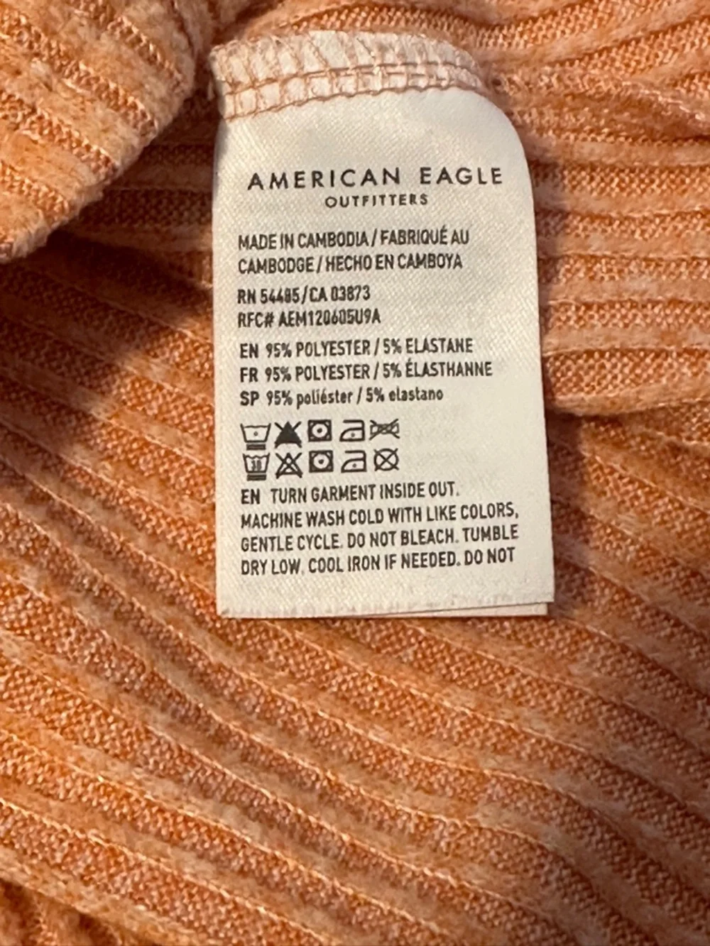 American Eagle Soft & Sexy Lightweight Long-Sleeve Ribbed Top‎ in Peach